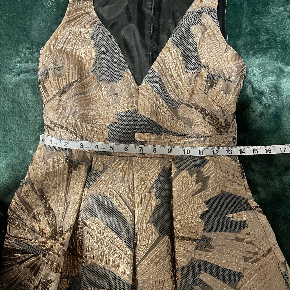 Aidan mattox 2 gold jacquard gown - Picture 10 of 10
